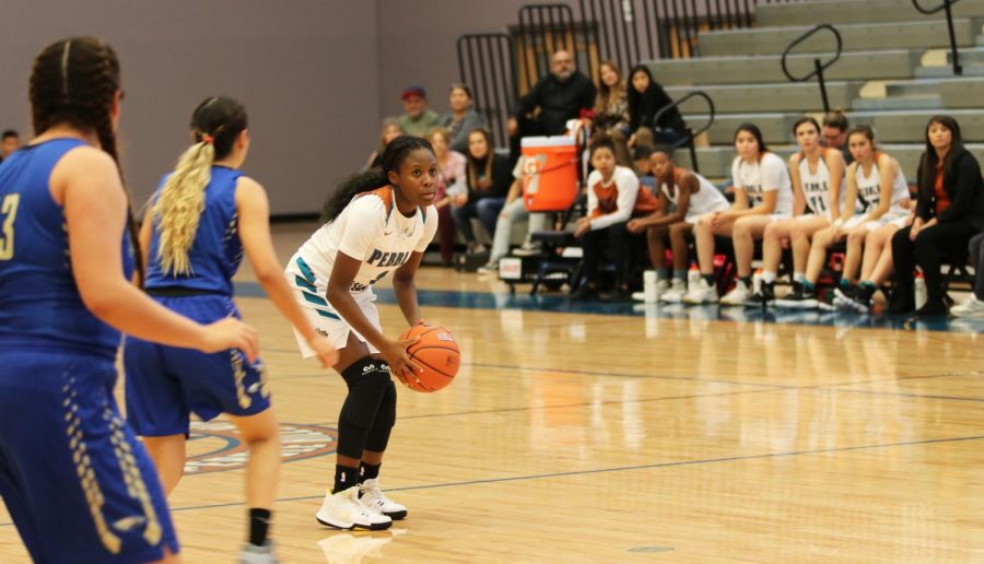 Senior Jimiyah Stewart squares up in the first quarter in the home opener Nov. 3 against San Elizario. 